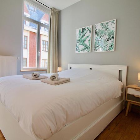 Heart Of Grand Place - Stunning 2Br Duplex Brüsszel Kültér fotó