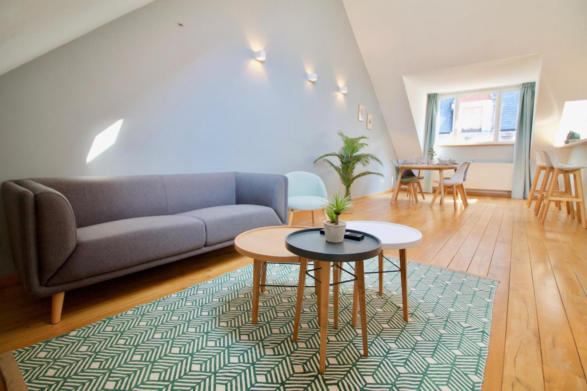 Heart Of Grand Place - Stunning 2Br Duplex Brüsszel Kültér fotó